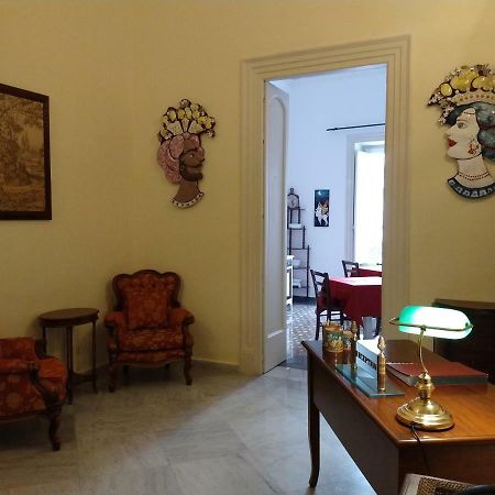 Dimora Principe Scordia Bed and Breakfast Palermo Esterno foto