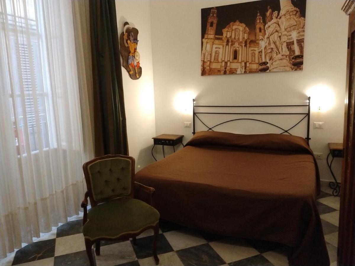 Dimora Principe Scordia Bed and Breakfast Palermo Esterno foto